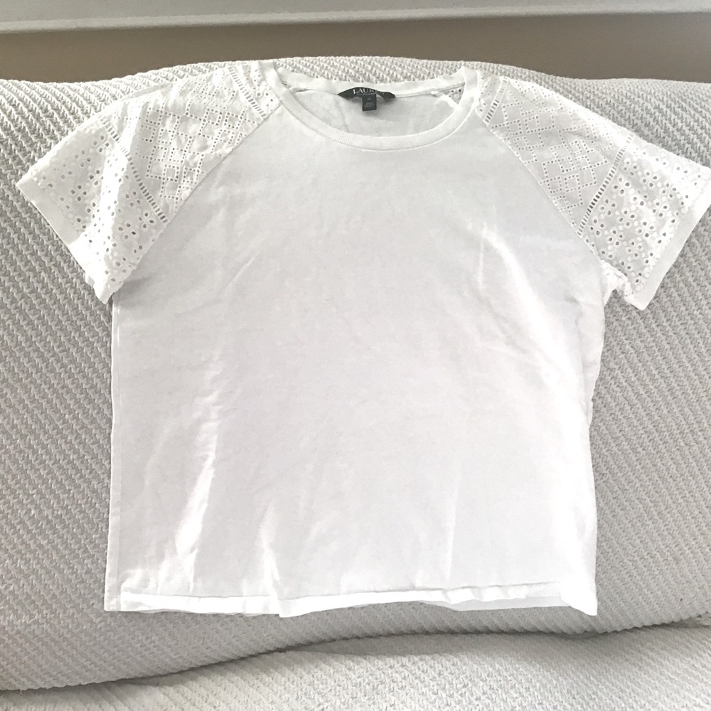 Very good condition Ralph Lauren white top with eyelet sleeves.